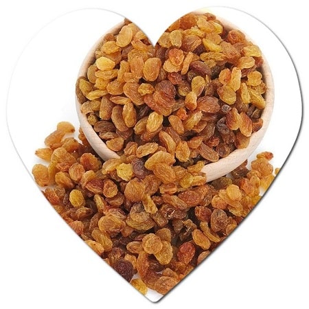 What is the healthiest way to eat raisins